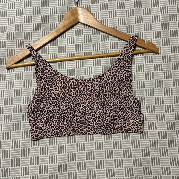 Fabletics Naked Feel Scoop Neck Bralette Cheetah Print - Picture 3 of 6
